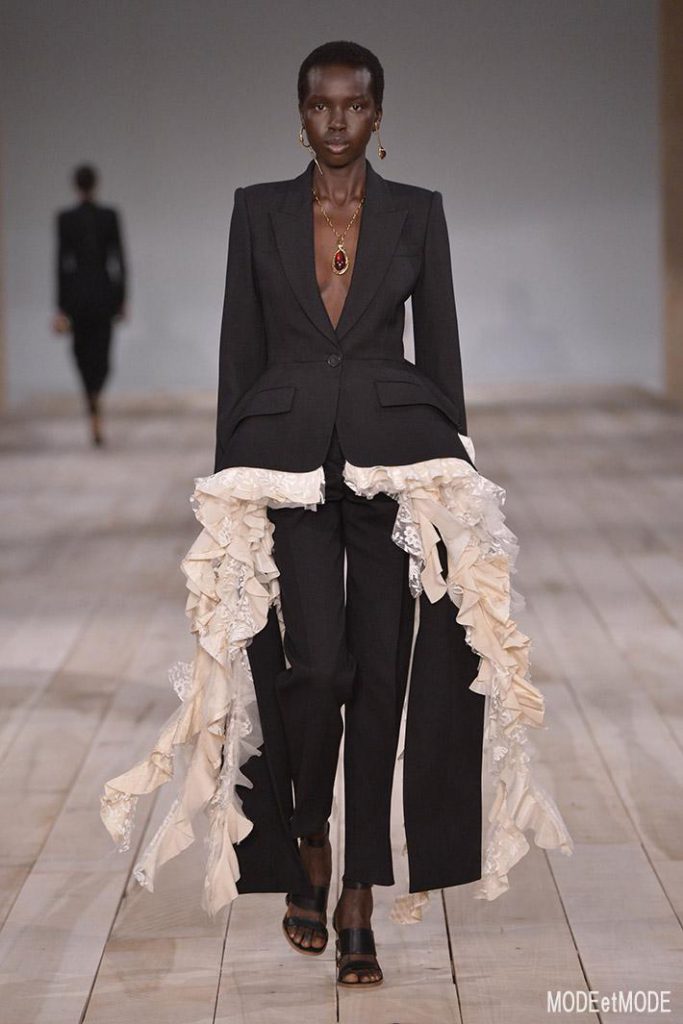 Alexander McQueen_ss20_040