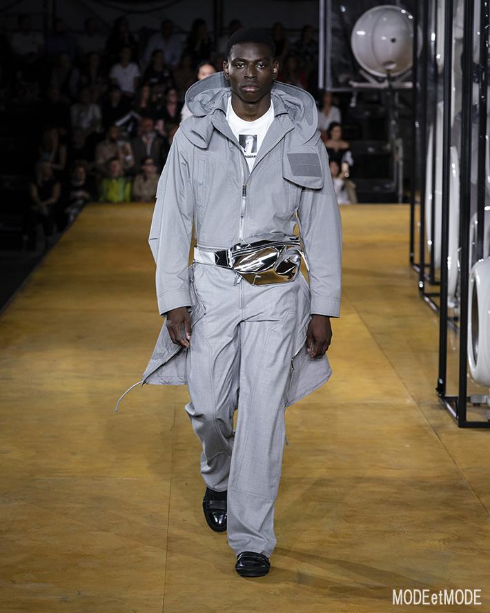 Burberry_ss20_005