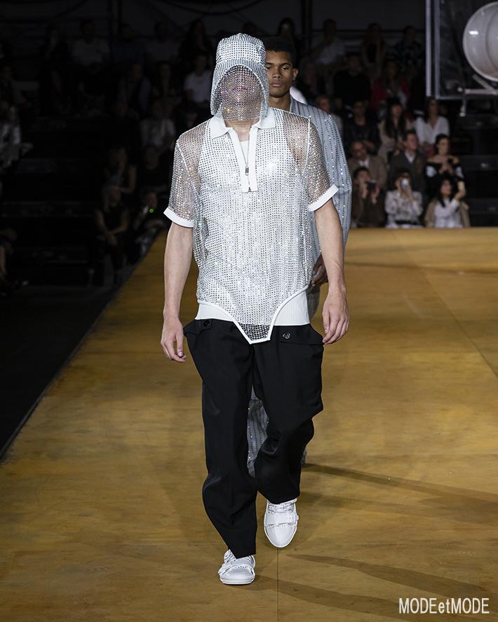 Burberry_ss20_009