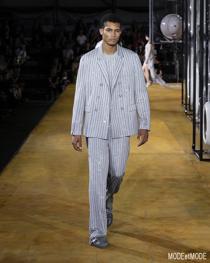 Burberry_ss20_010