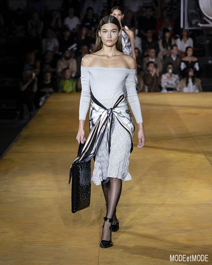 Burberry_ss20_014