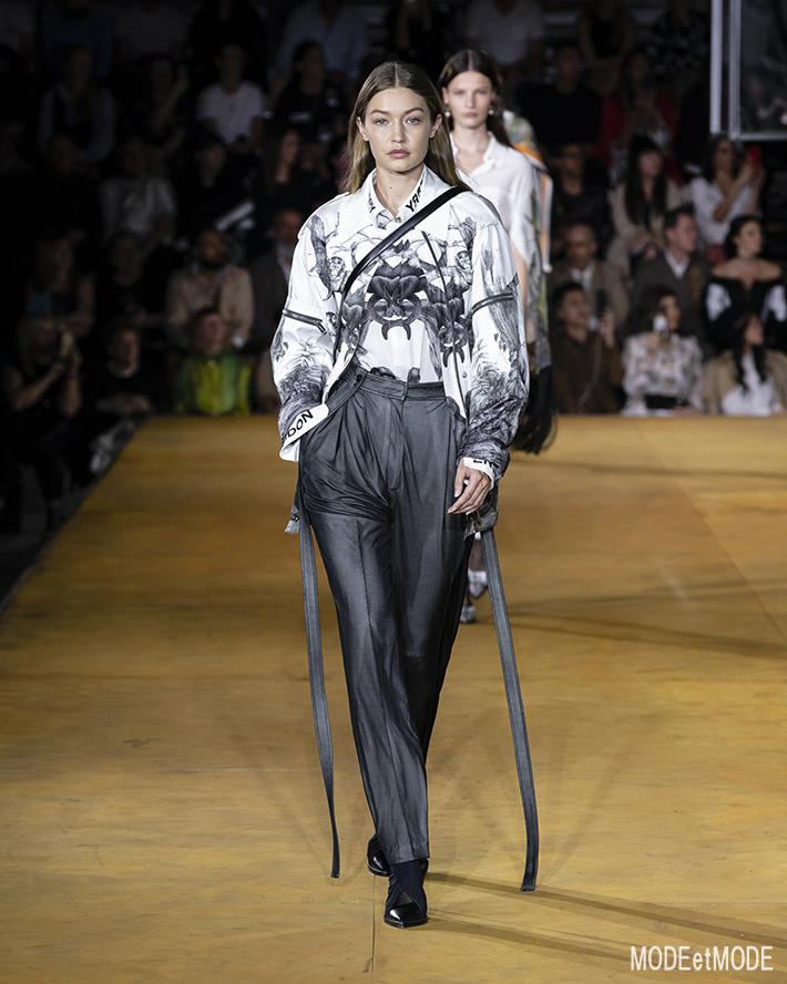 Burberry_ss20_016