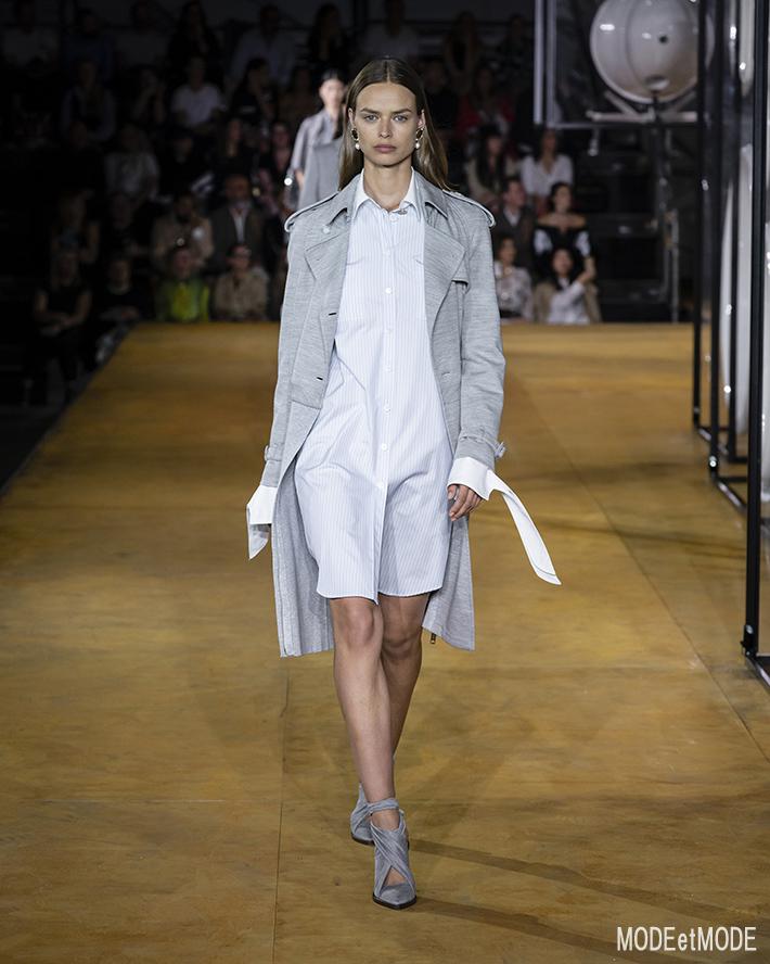 Burberry_ss20_023