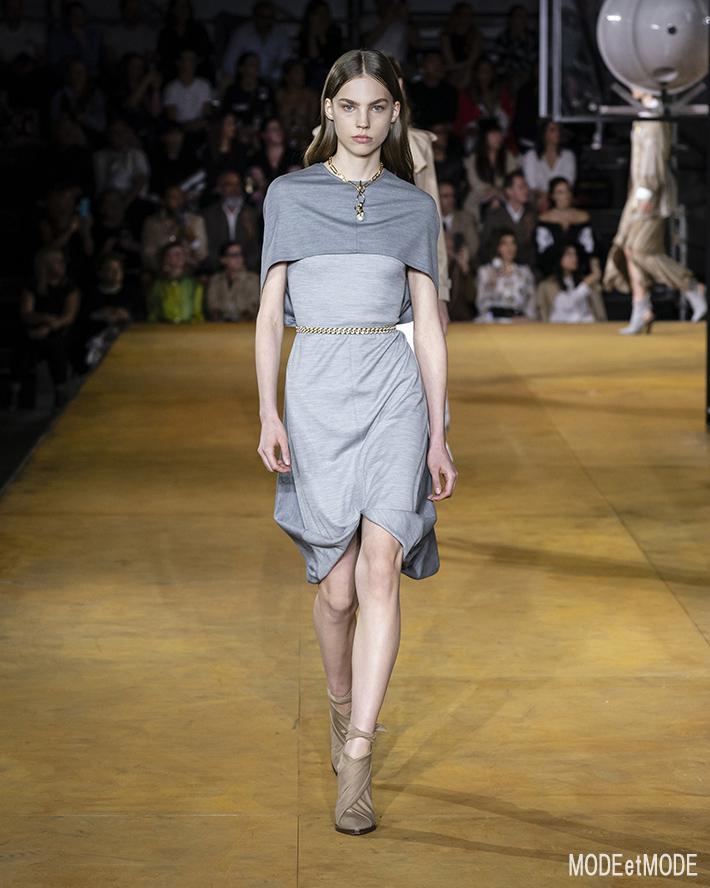 Burberry_ss20_027