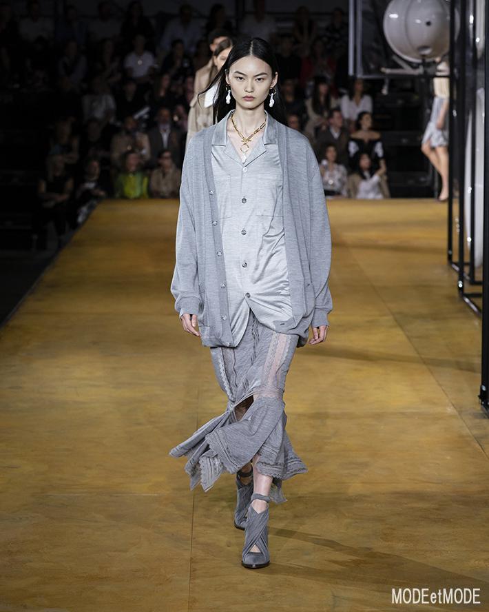 Burberry_ss20_029