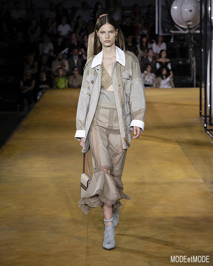 Burberry_ss20_030