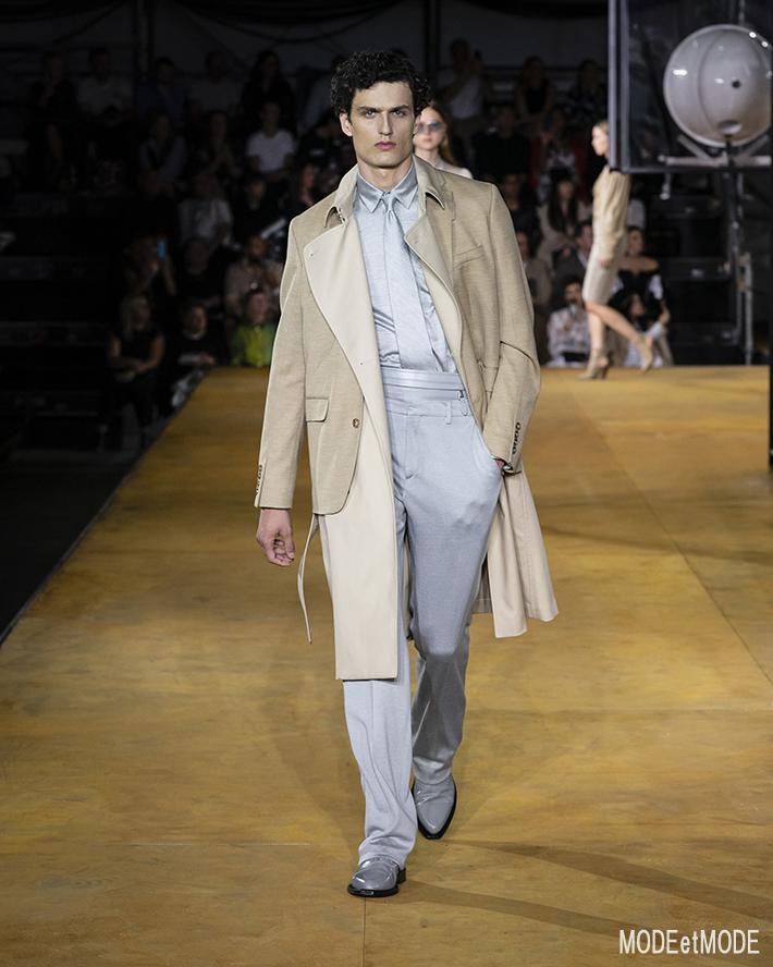 Burberry_ss20_031