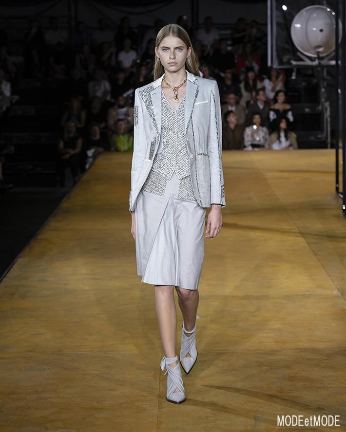 Burberry_ss20_051