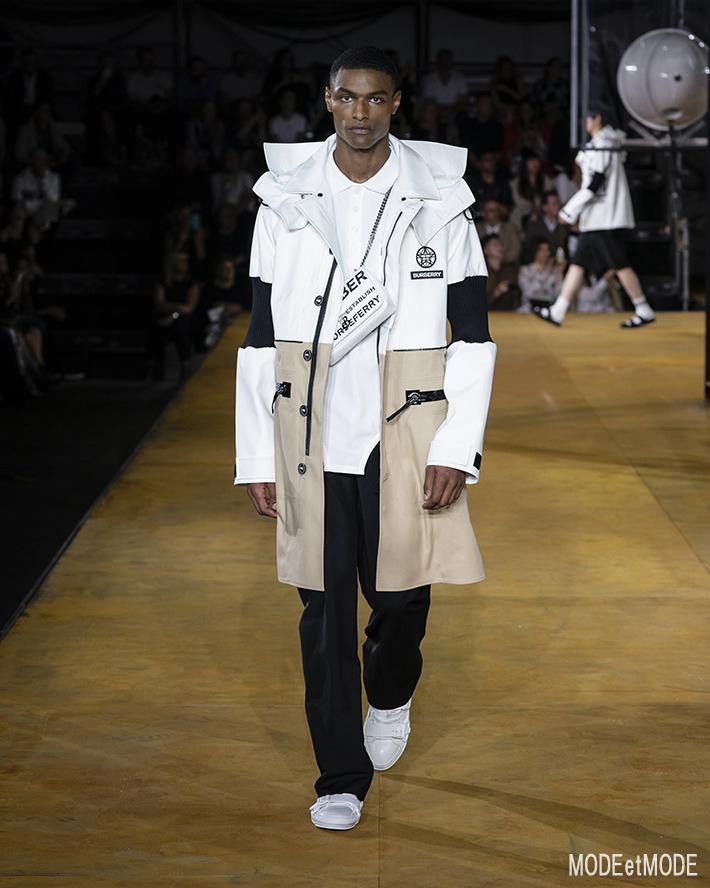 Burberry_ss20_060