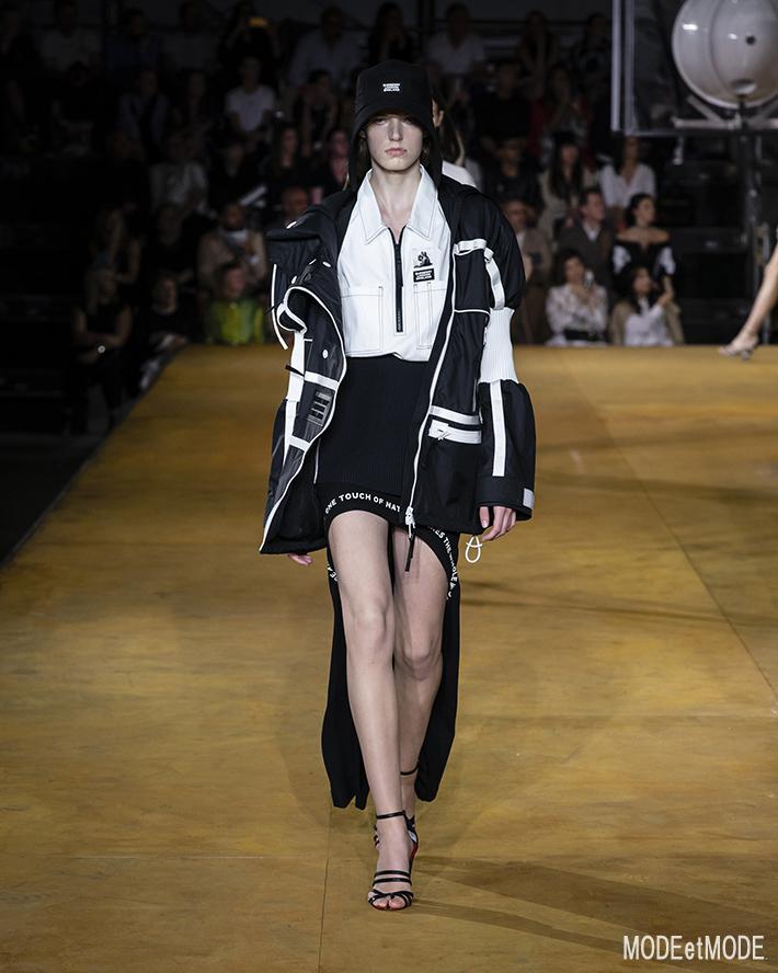 Burberry_ss20_063