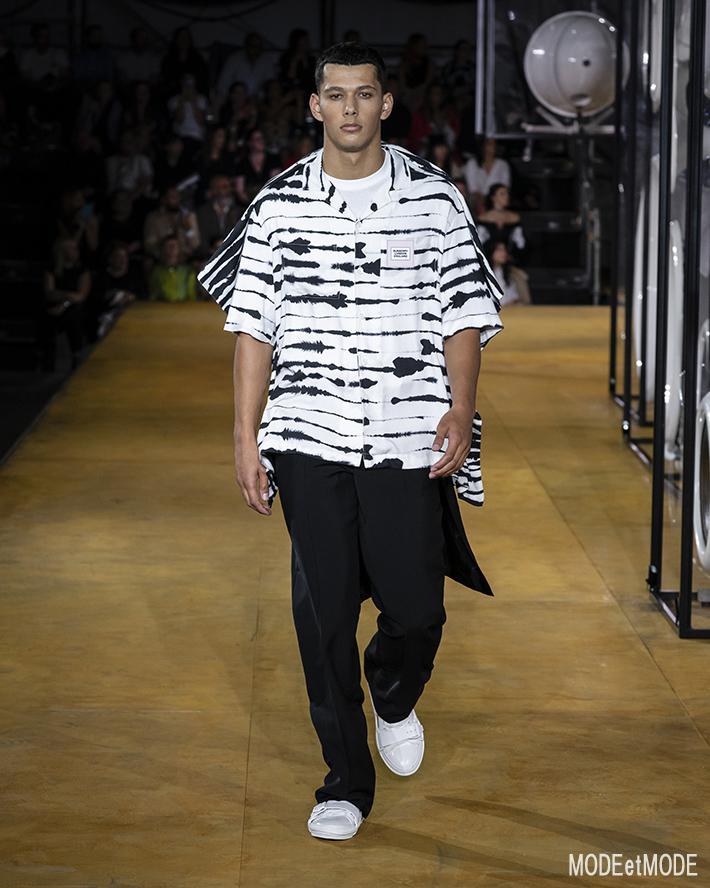 Burberry_ss20_071