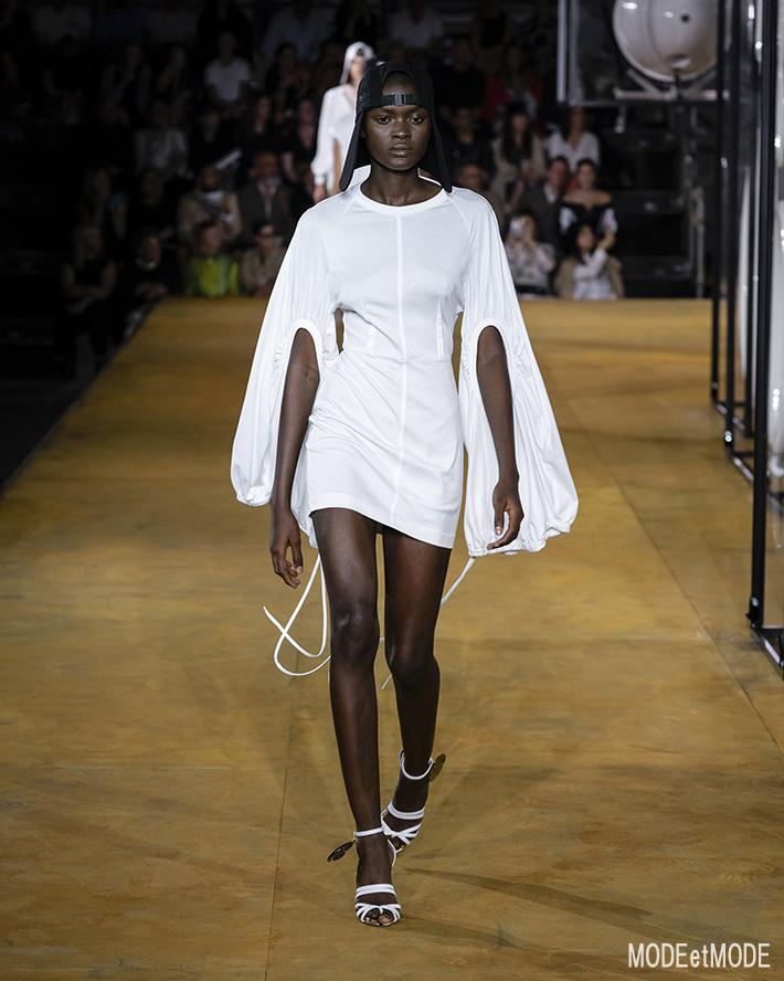 Burberry_ss20_072