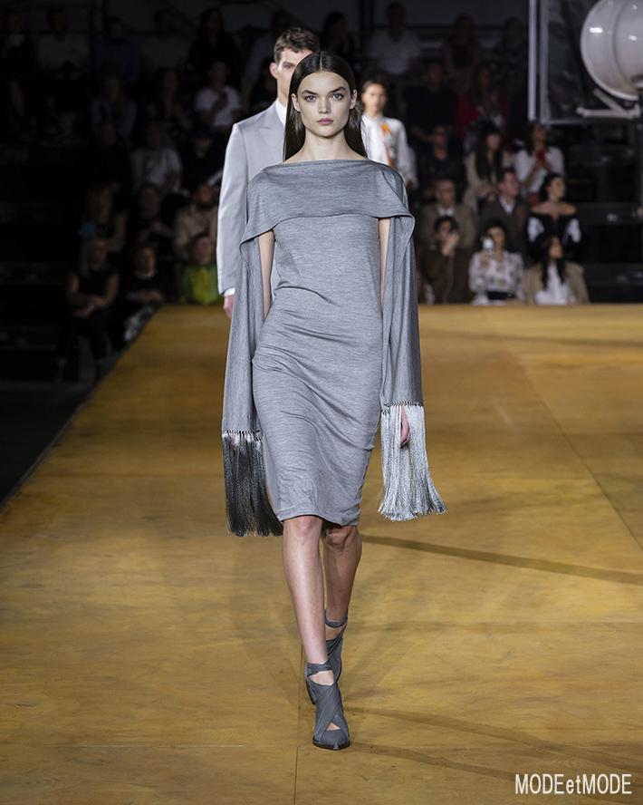 Burberry_ss20_088