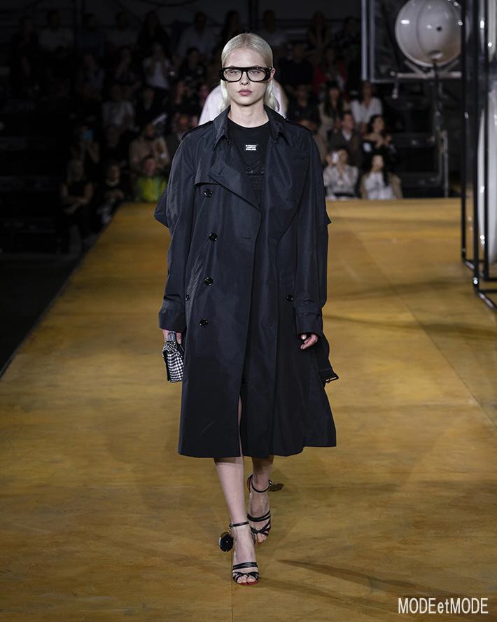 Burberry_ss20_095