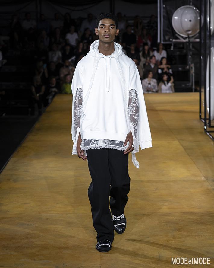 Burberry_ss20_104