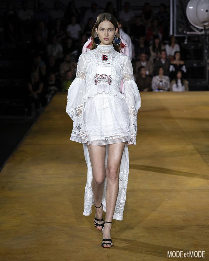 Burberry_ss20_108