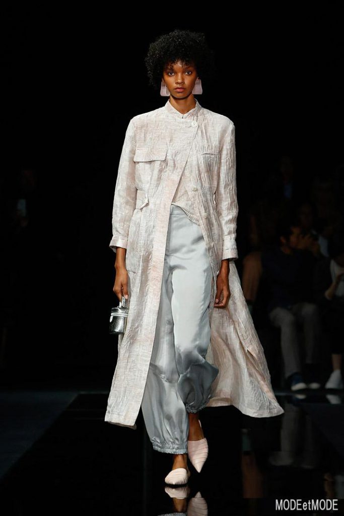 EMPORIO_ARMANI_ss20_008