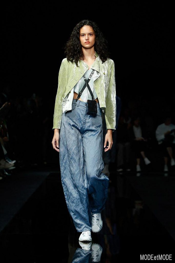 EMPORIO_ARMANI_ss20_021