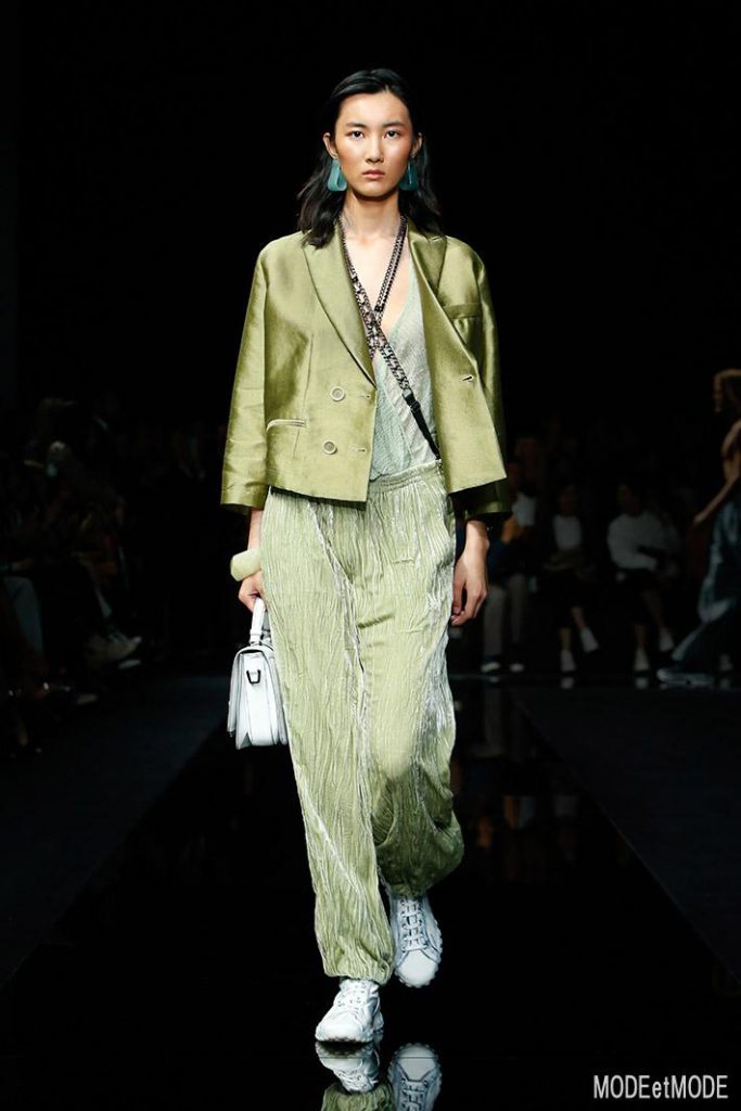 EMPORIO_ARMANI_ss20_024