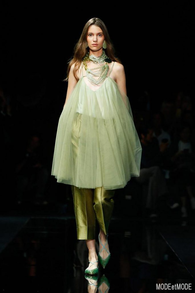 EMPORIO_ARMANI_ss20_035