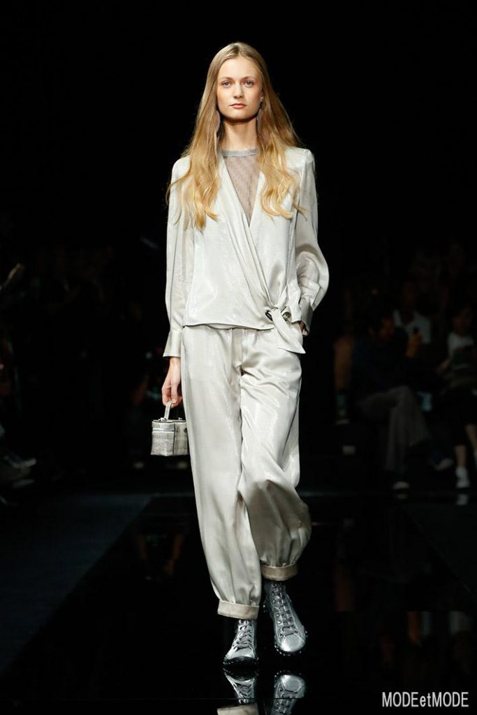 EMPORIO_ARMANI_ss20_036