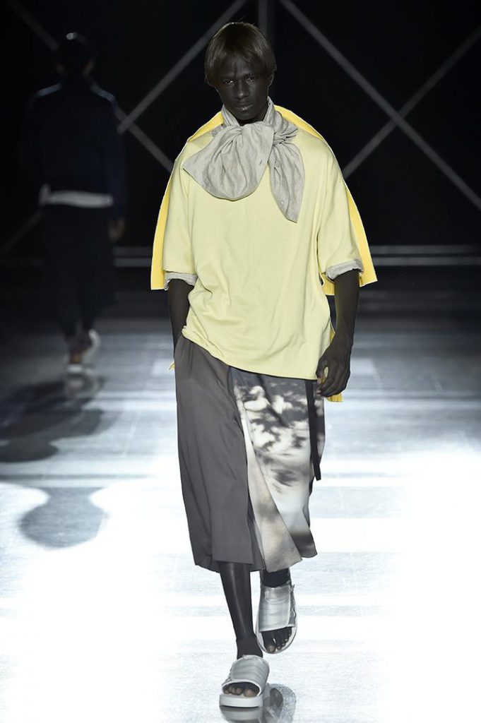 Fumito Ganryu : Runway – Paris Fashion Week – Menswear Spring/Summer 2020