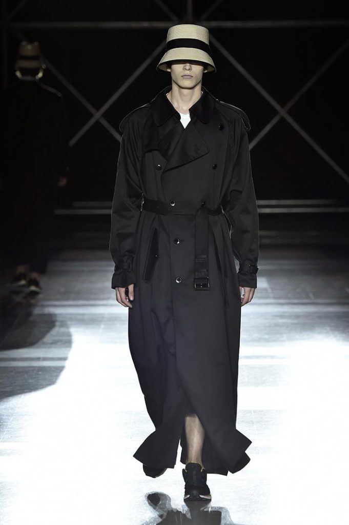 Fumito Ganryu : Runway – Paris Fashion Week – Menswear Spring/Summer 2020