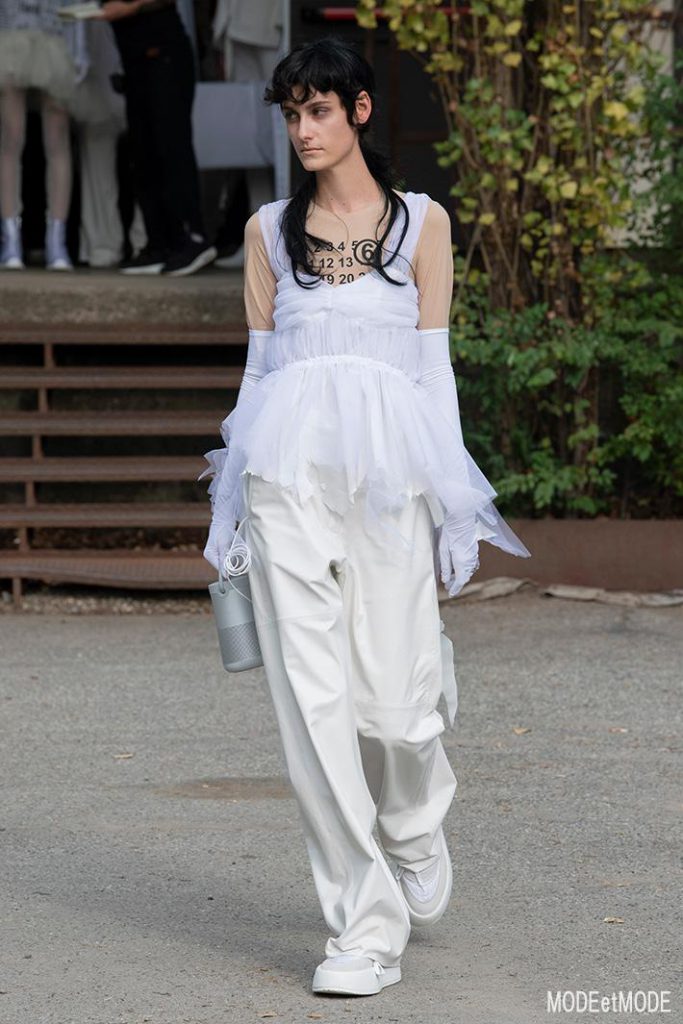 MM6_MAISON_MARGIELA_ss20_003