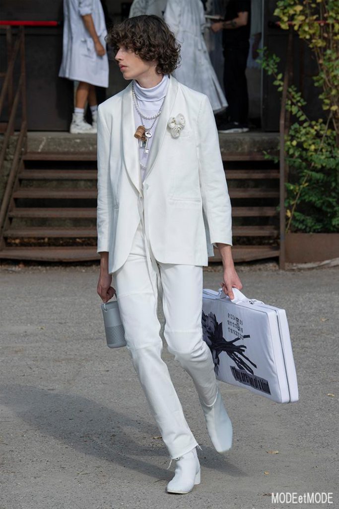 MM6_MAISON_MARGIELA_ss20_006