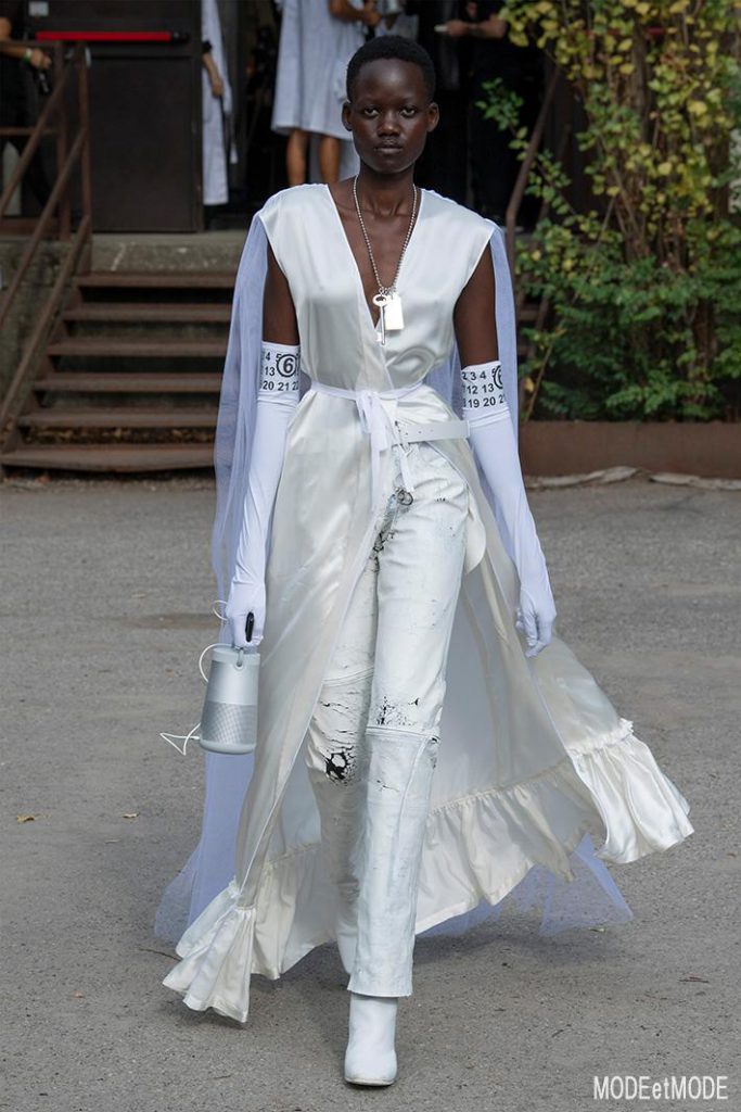 MM6_MAISON_MARGIELA_ss20_016