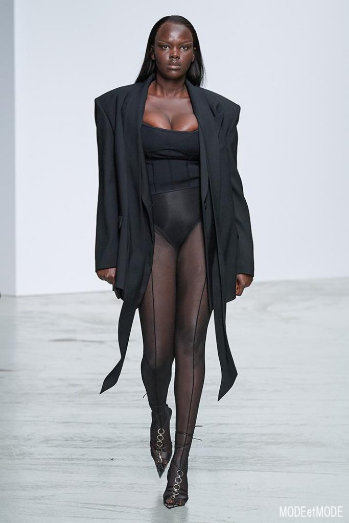 MUGLER_ss20_003