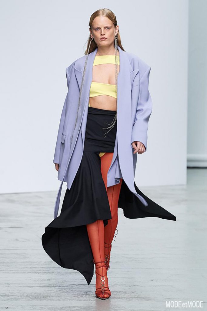 MUGLER_ss20_004