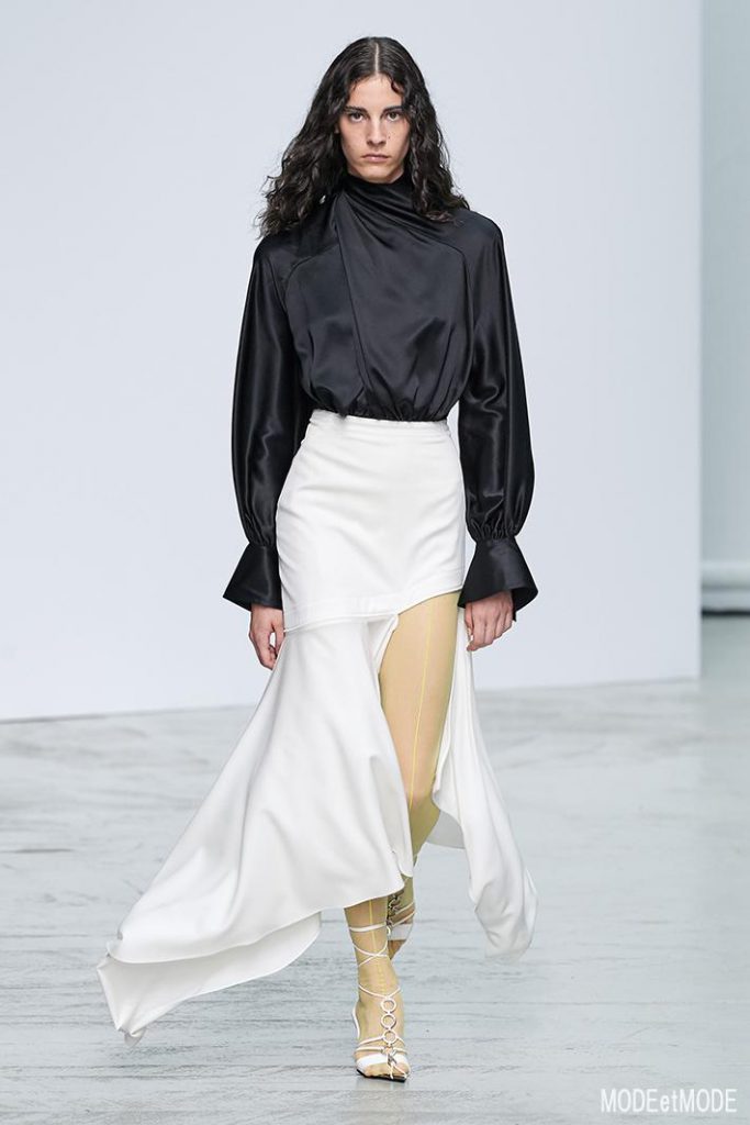 MUGLER_ss20_005