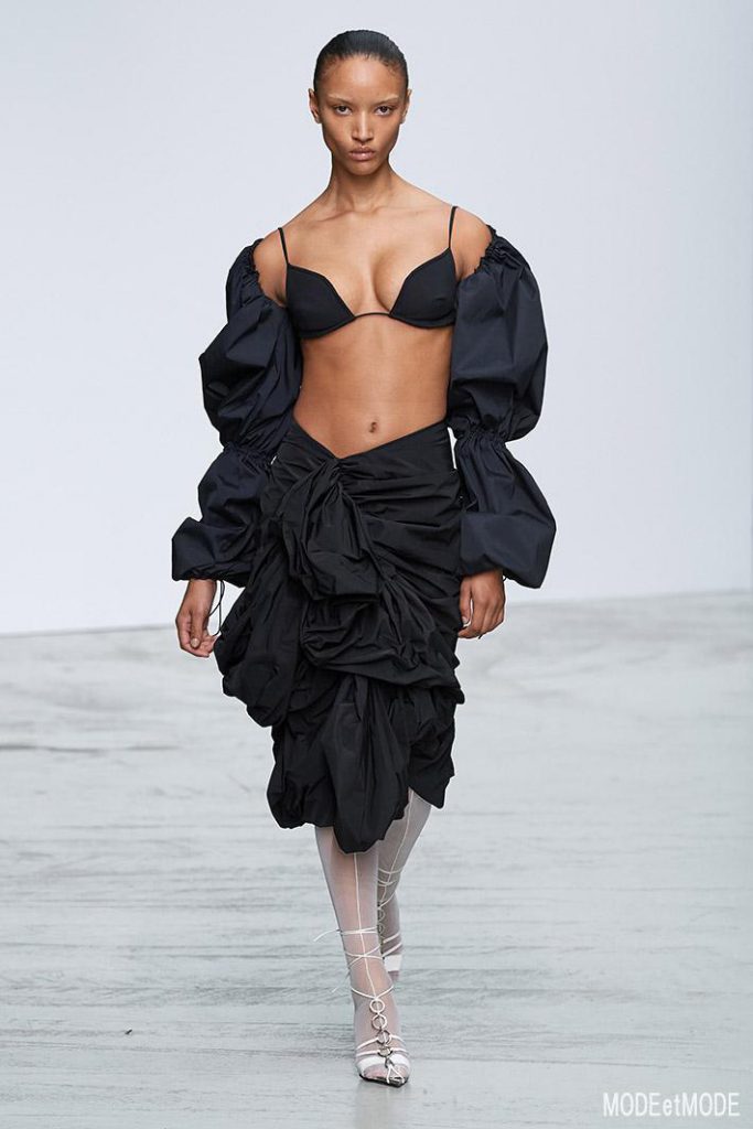 MUGLER_ss20_024