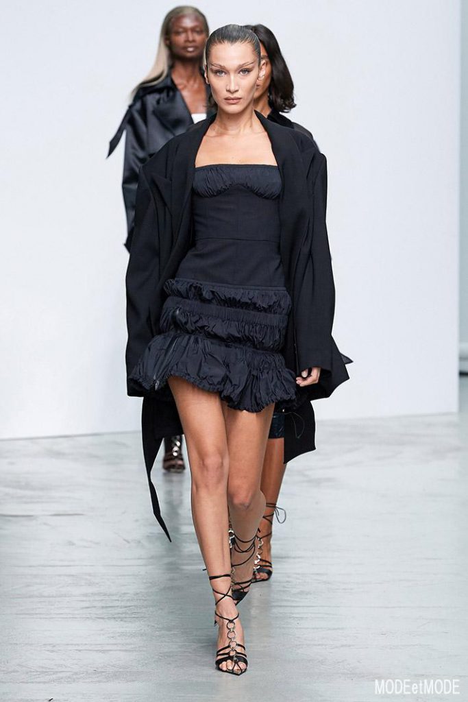 MUGLER_ss20_029