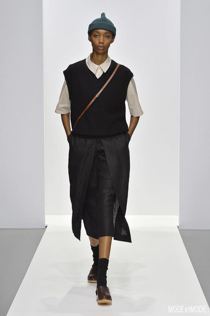 Margaret-Howell_ss20_023