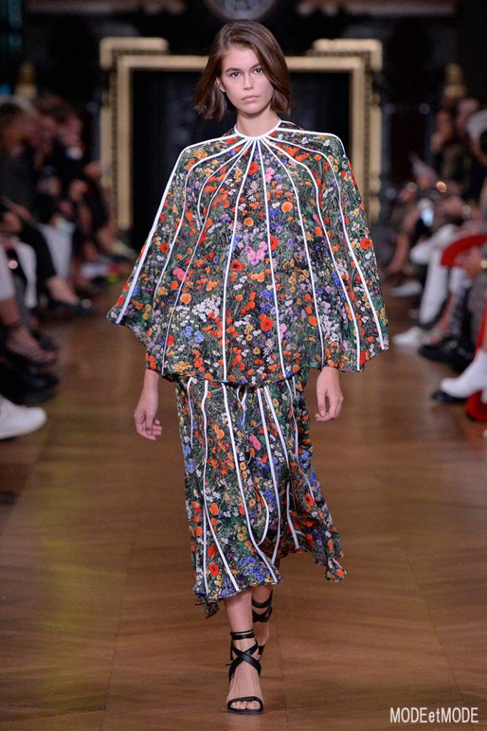 STELLA McCARTNEY_ss20_046