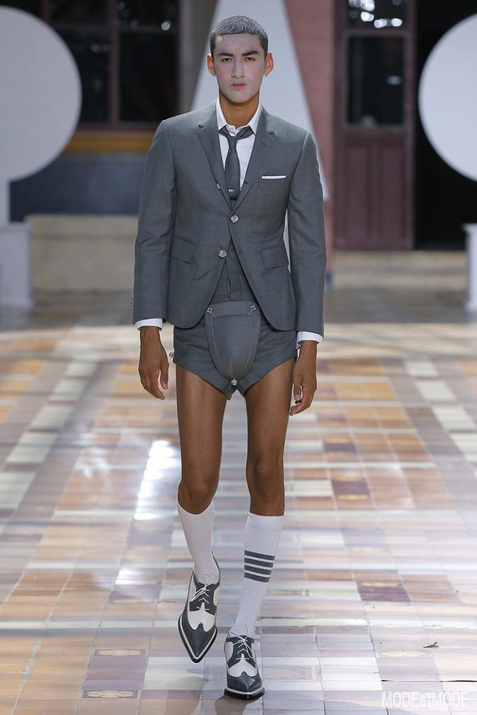 THOM BROWNE. MEN_ss20_003