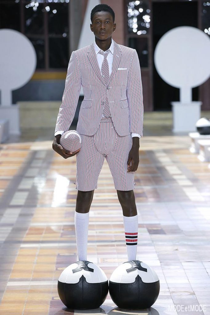 THOM BROWNE. MEN_ss20_005