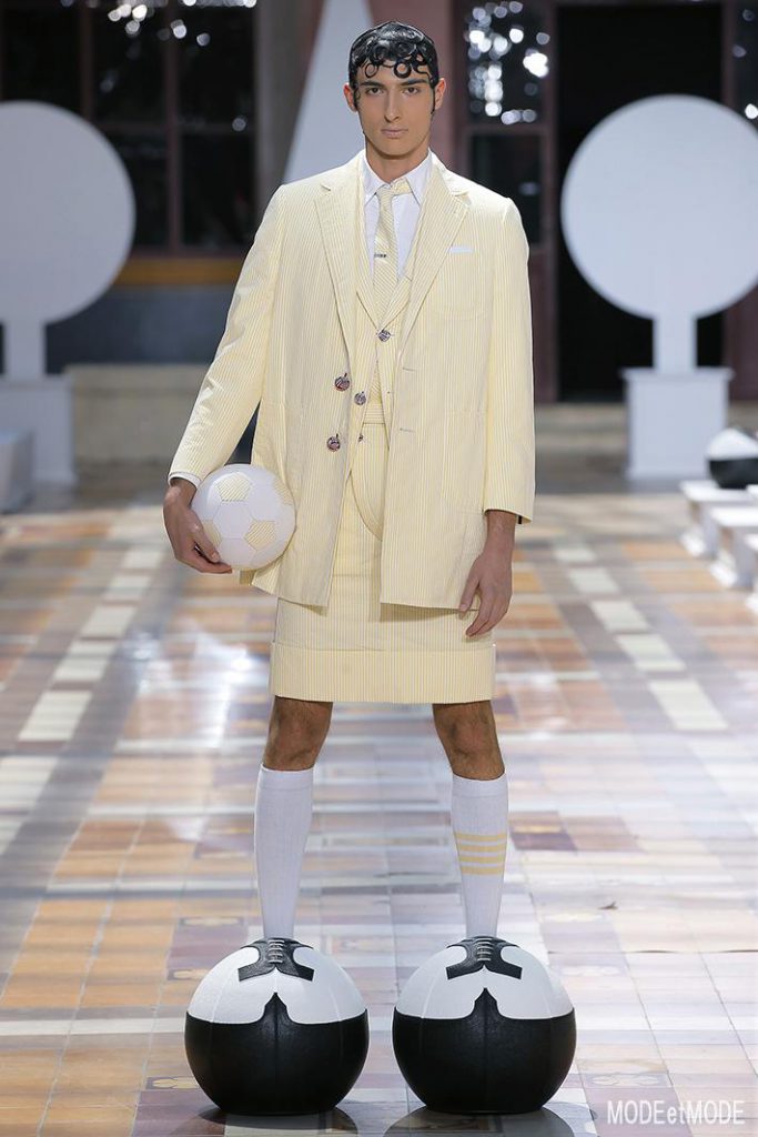 THOM BROWNE. MEN_ss20_013