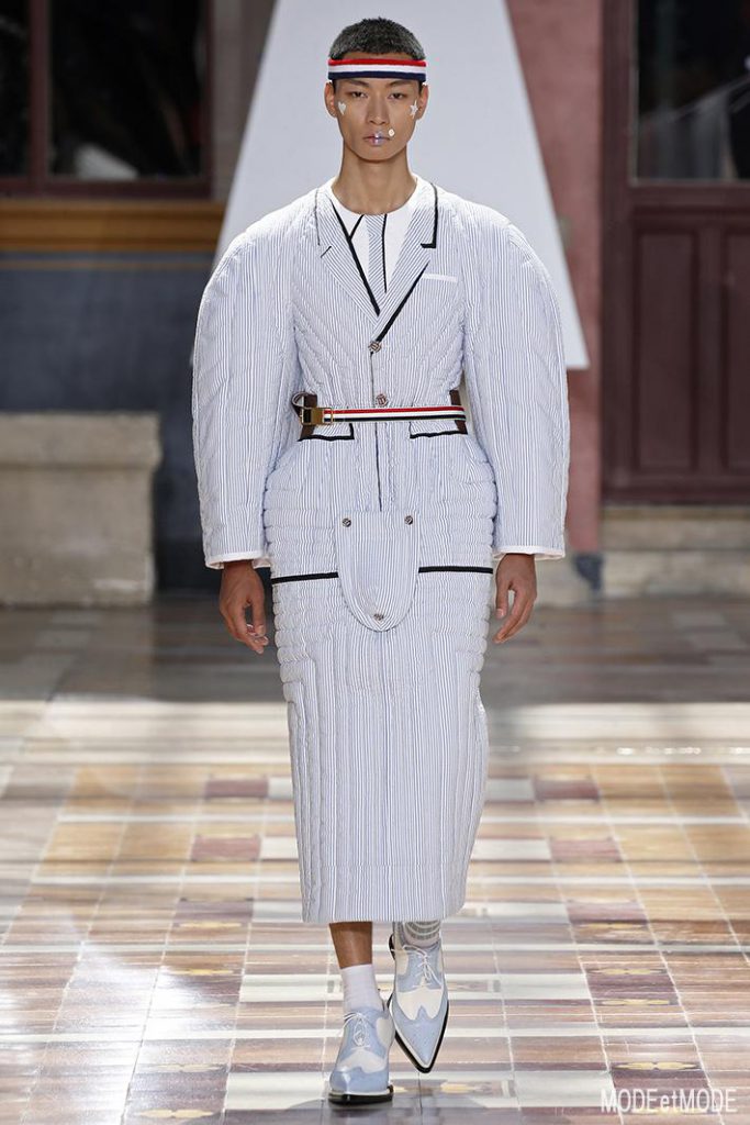 THOM BROWNE. MEN_ss20_026
