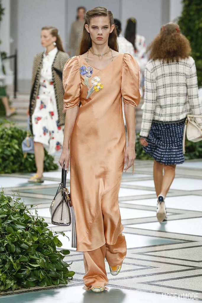 TORY_BURCH_ss20_028