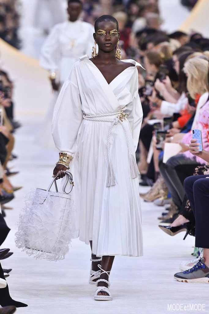 Valentino_ss20_001