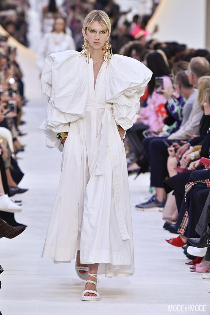 Valentino_ss20_008