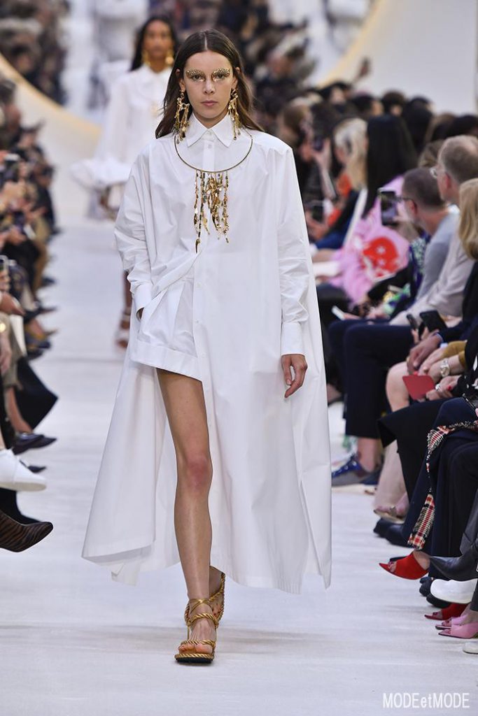 Valentino_ss20_015