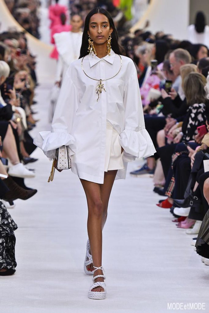 Valentino_ss20_016