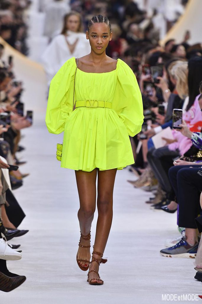 Valentino_ss20_019
