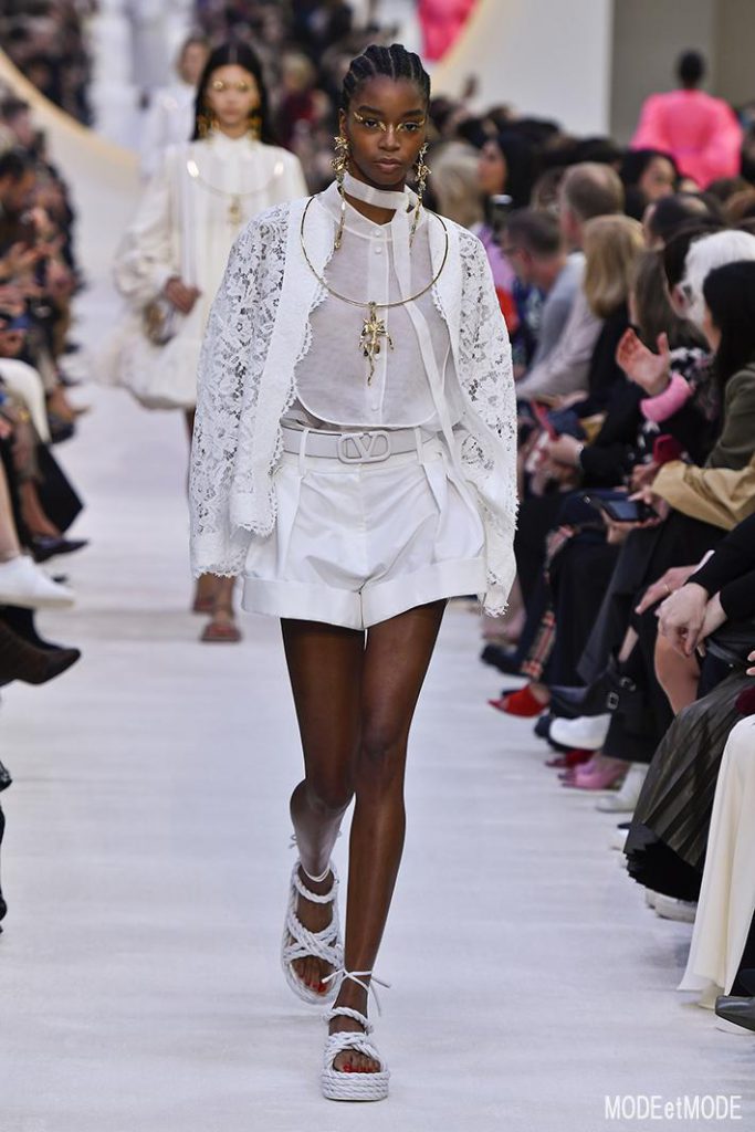 Valentino_ss20_021