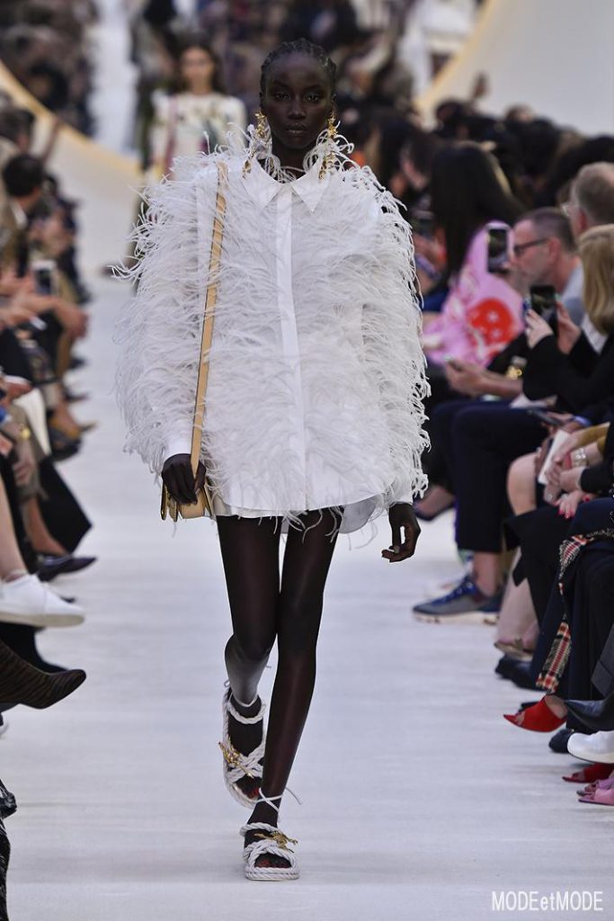 Valentino_ss20_024