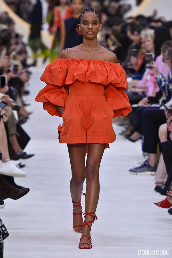 Valentino_ss20_038